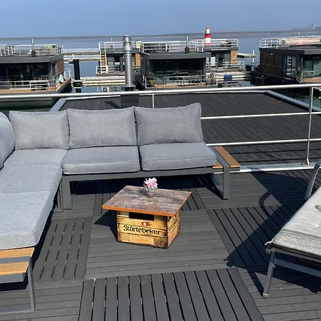 Daire Hausboot Seestern Am Baerwaldersee By Interhome Klitten
