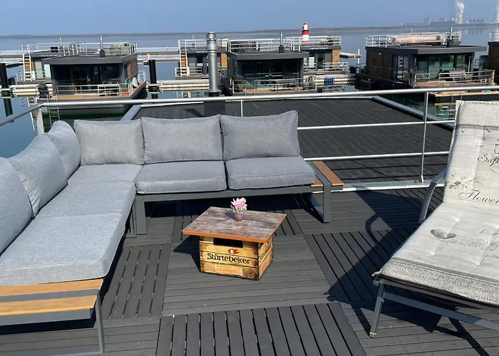 Daire Hausboot Seestern Am Baerwaldersee By Interhome Klitten